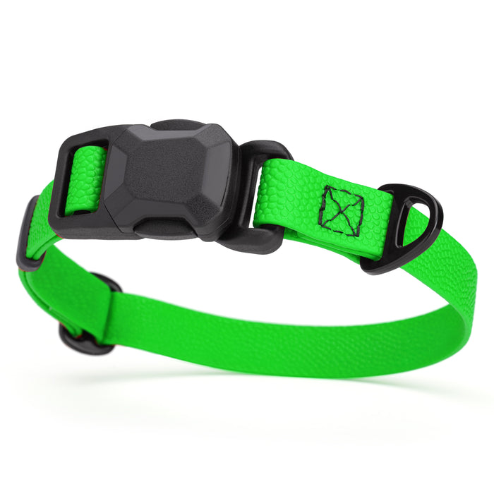 Tropical Green dog collar with magnetic buckle, made from Pebble Grip Biothane, width 3/4 inch