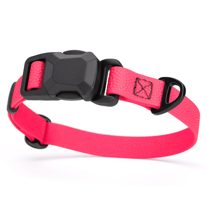Hot Pink dog collar with magnetic buckle, made from Pebble Grip Biothane, width 3/4 inch