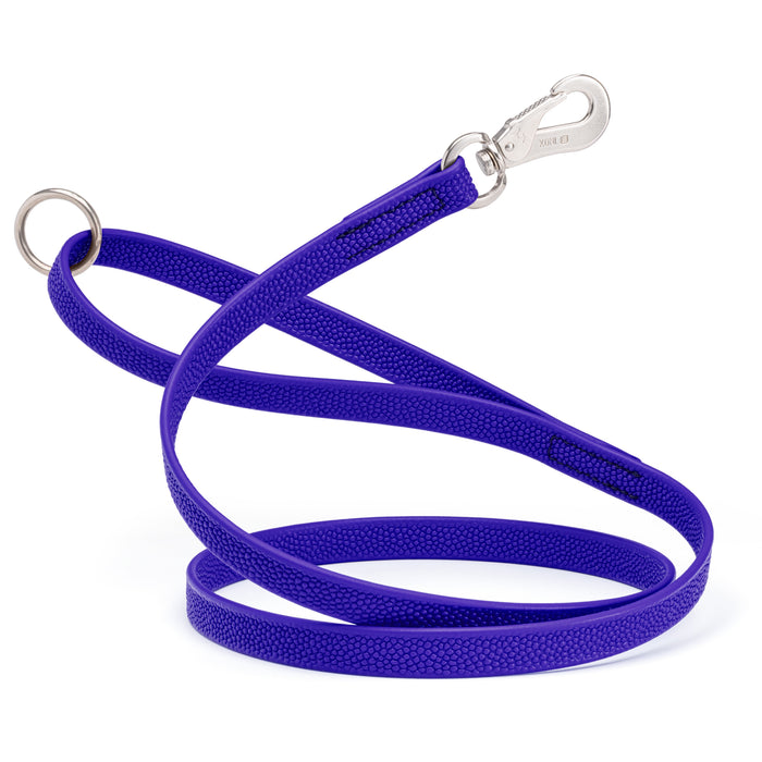 Blueberry dog leash with Sprenger hook and O-ring, made from waterproof Biothane with Pebble Grip coating. Long line 10 ft, 15 ft, 20 ft, or 33 ft